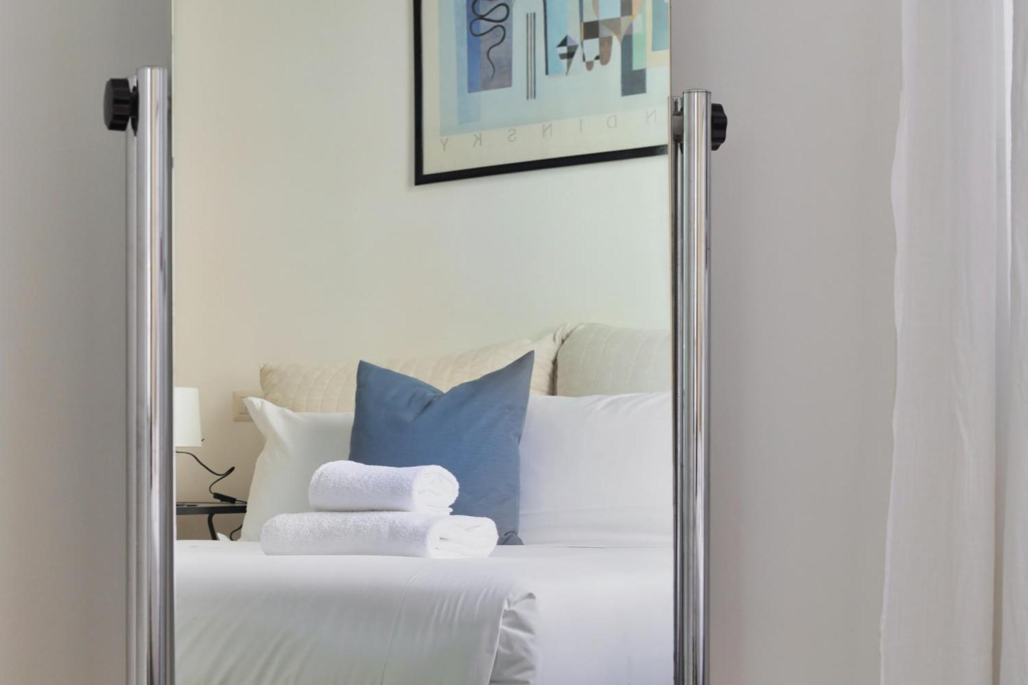 Just Urban Stays - Bright And Functional Apartment - Corso Genova Milán Exterior foto